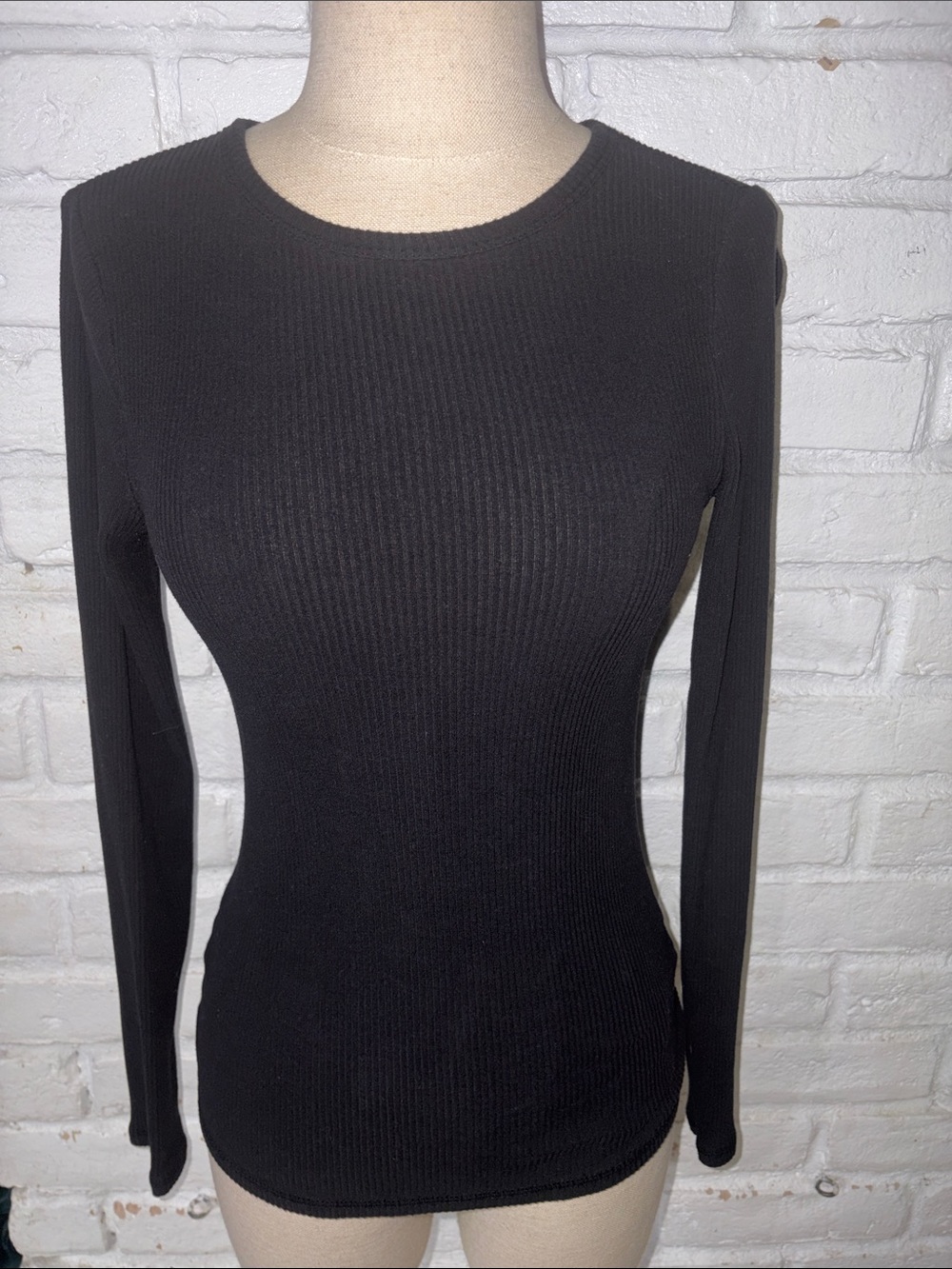 EC Old Navy Classic Black Ribbed Long Sleeve Top Size S